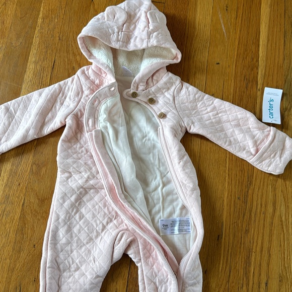 NWT Carter’s Baby Pink Hooded Quilted Jumpsuit Size 9 Months - Picture 3 of 5